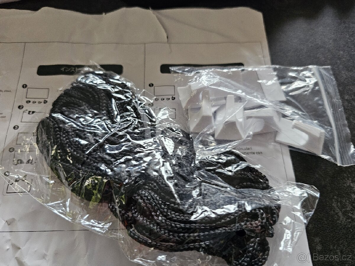 Projekcni platno cca 2m sire, 16:9 - 3