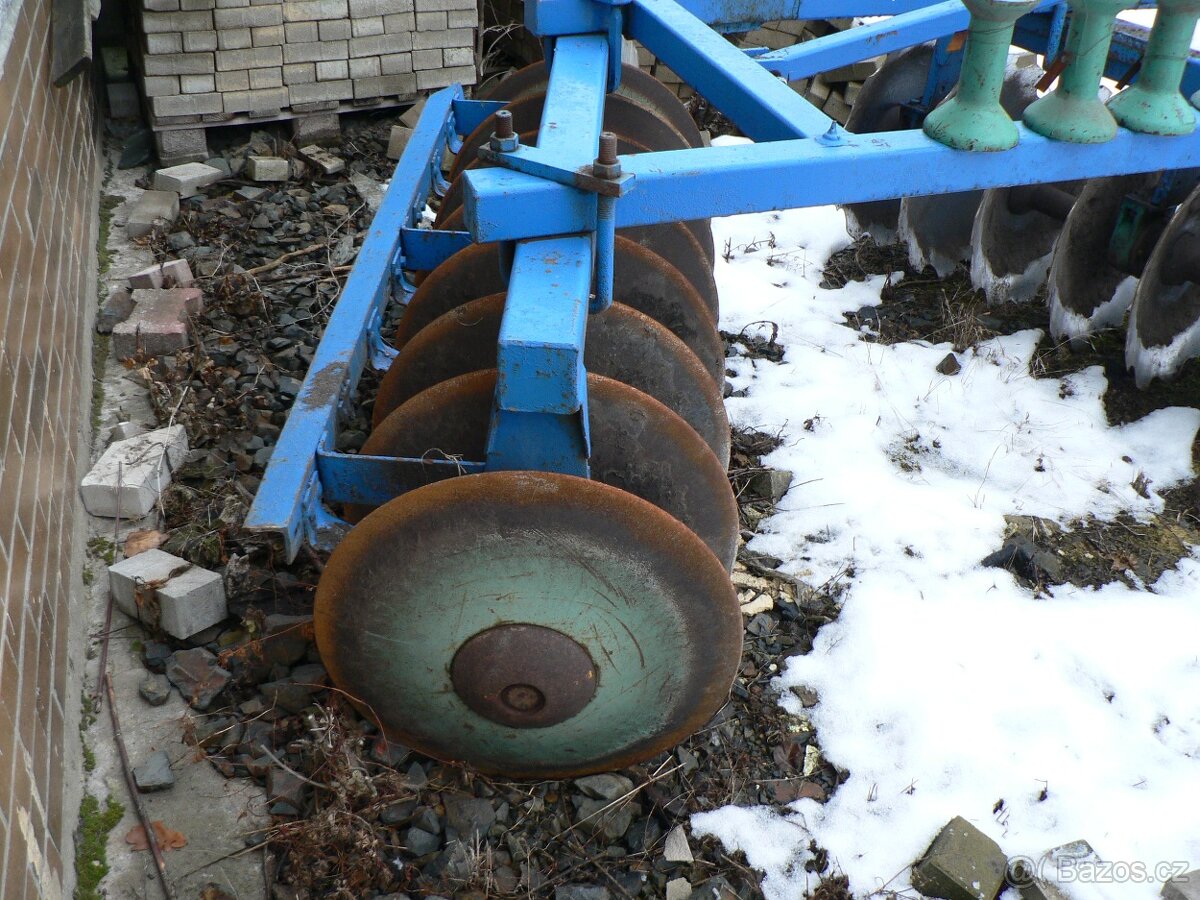 NESENÝ DISKOVÝ PODMÍTAČ - 3