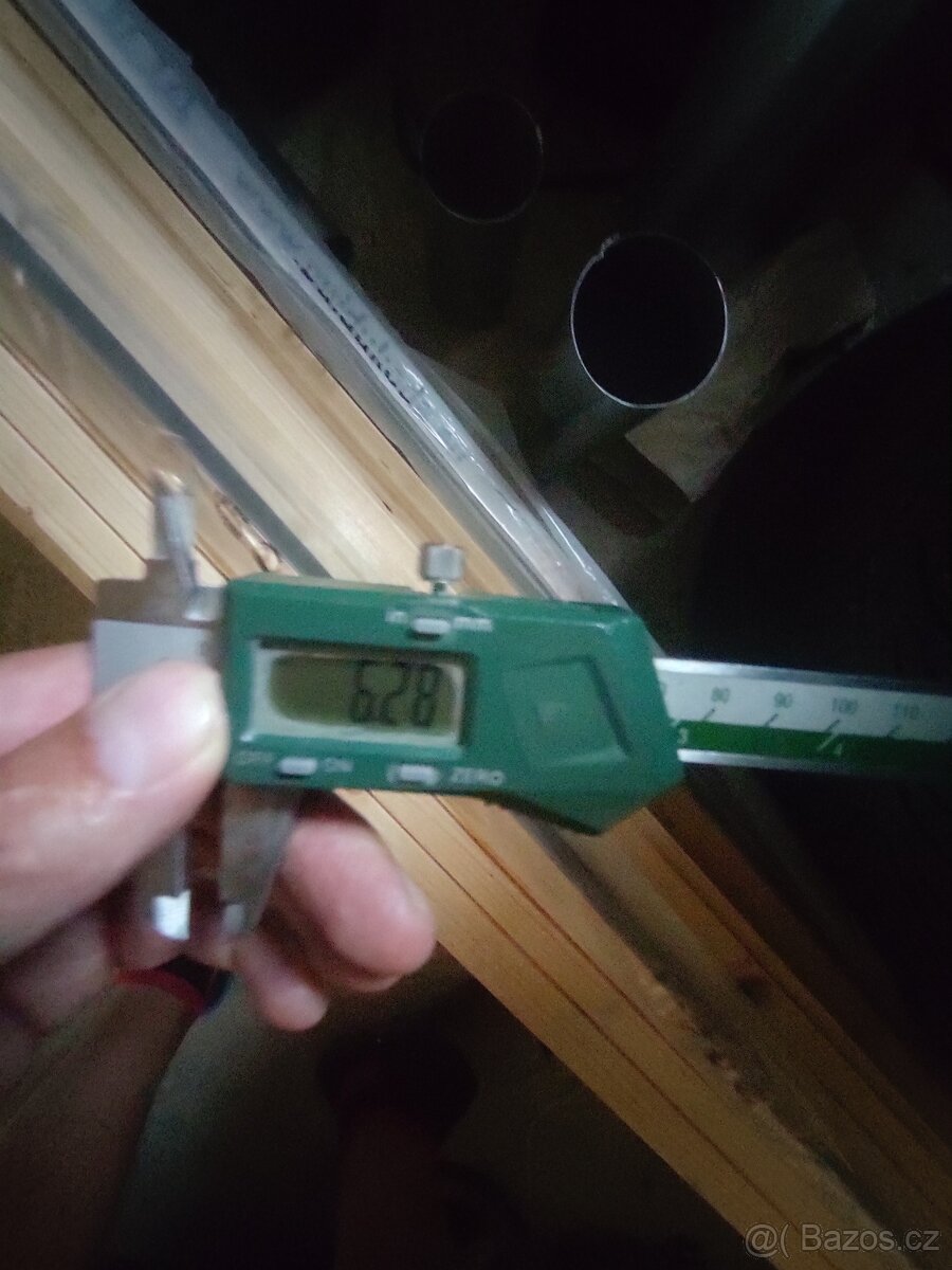 Zimní 205/60/16 - 3