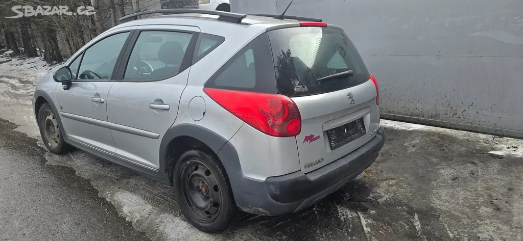 Peugeot 207SW - 3