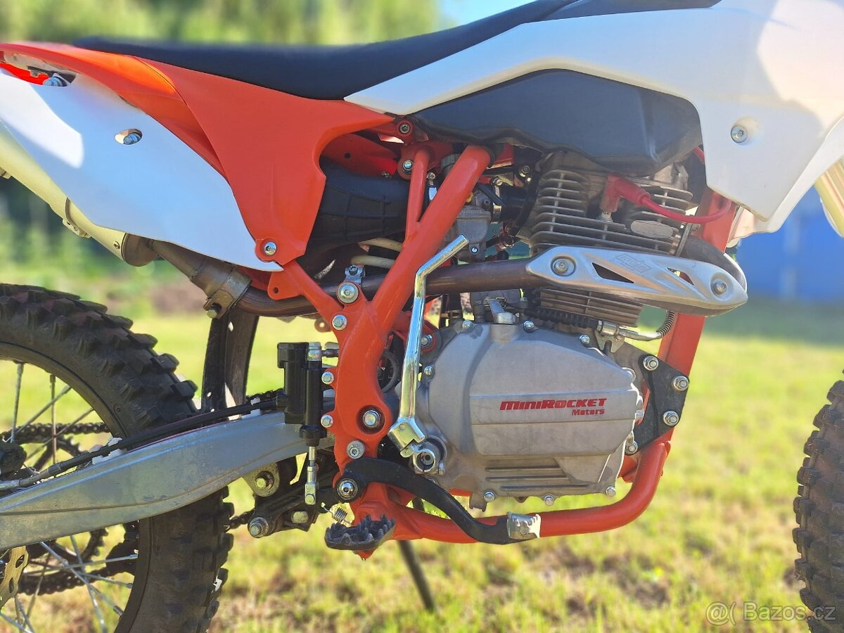 Pitbike Minirocket Pitrock 250ccm