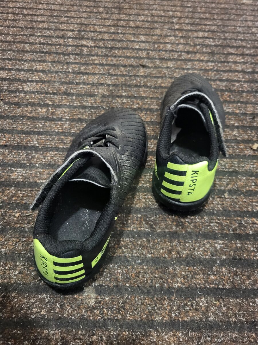 Kipsta turfy detske - 3