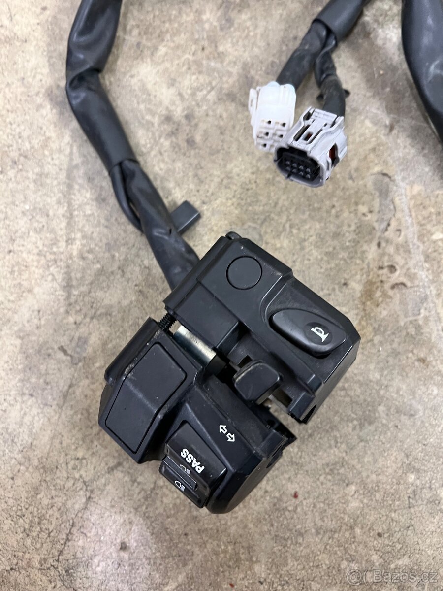 Přepínač MT09 - 3