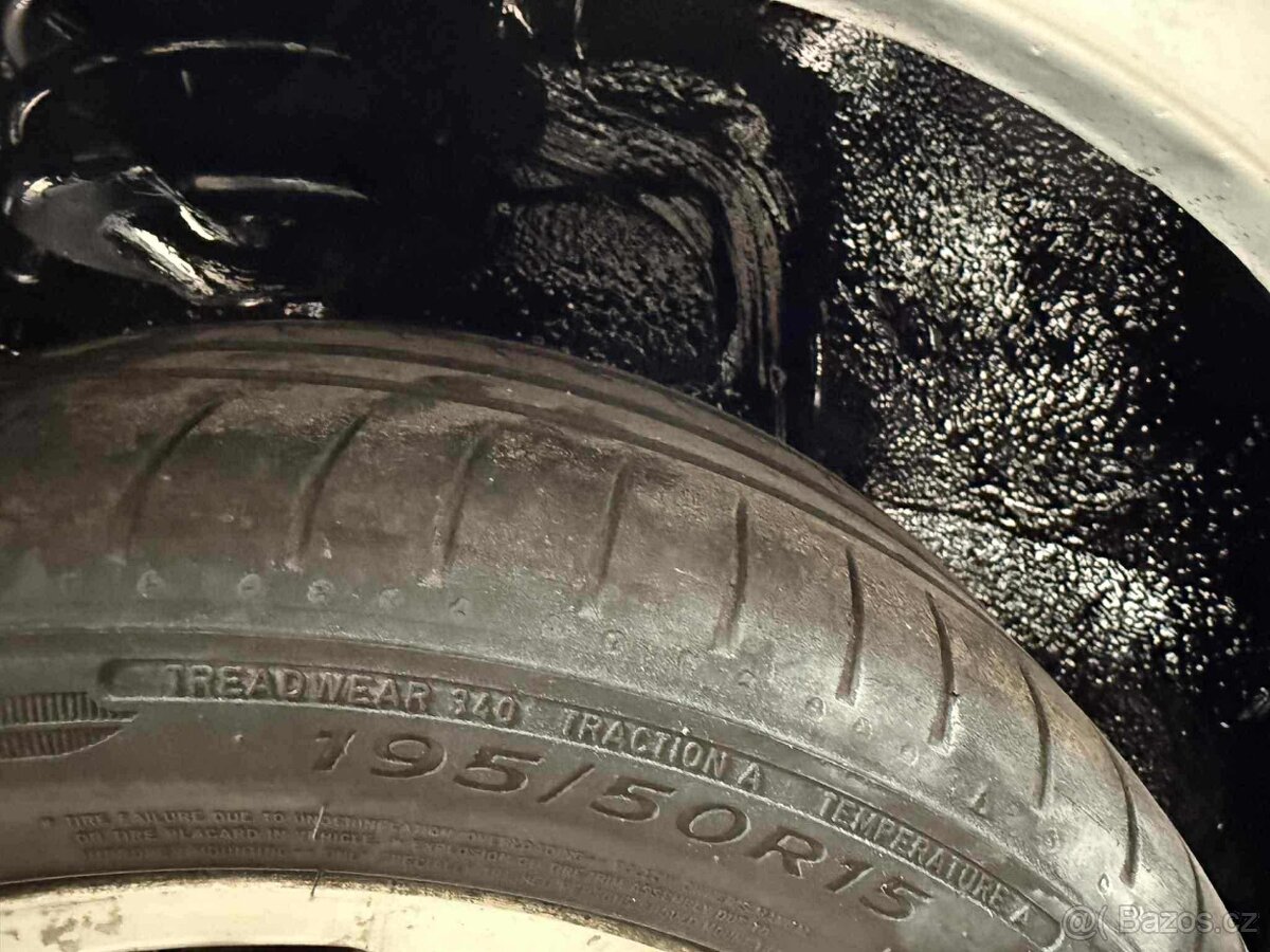 Prodám Škoda Felicie - 3