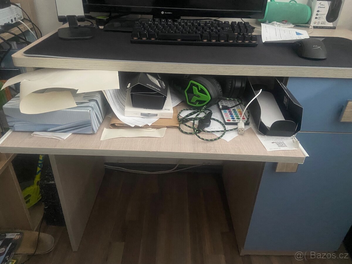 Psací stůl - 3