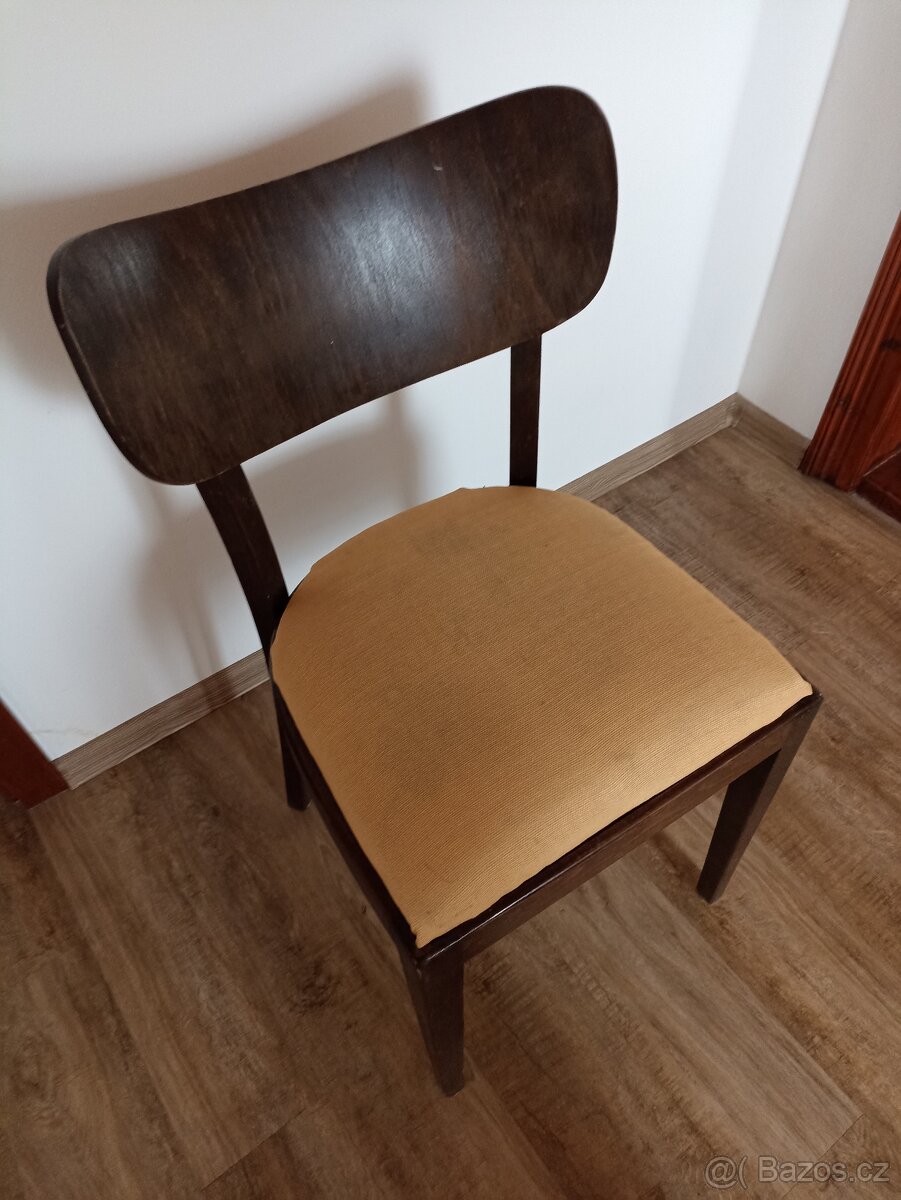 Stůl a židle Zn.Ton - 3