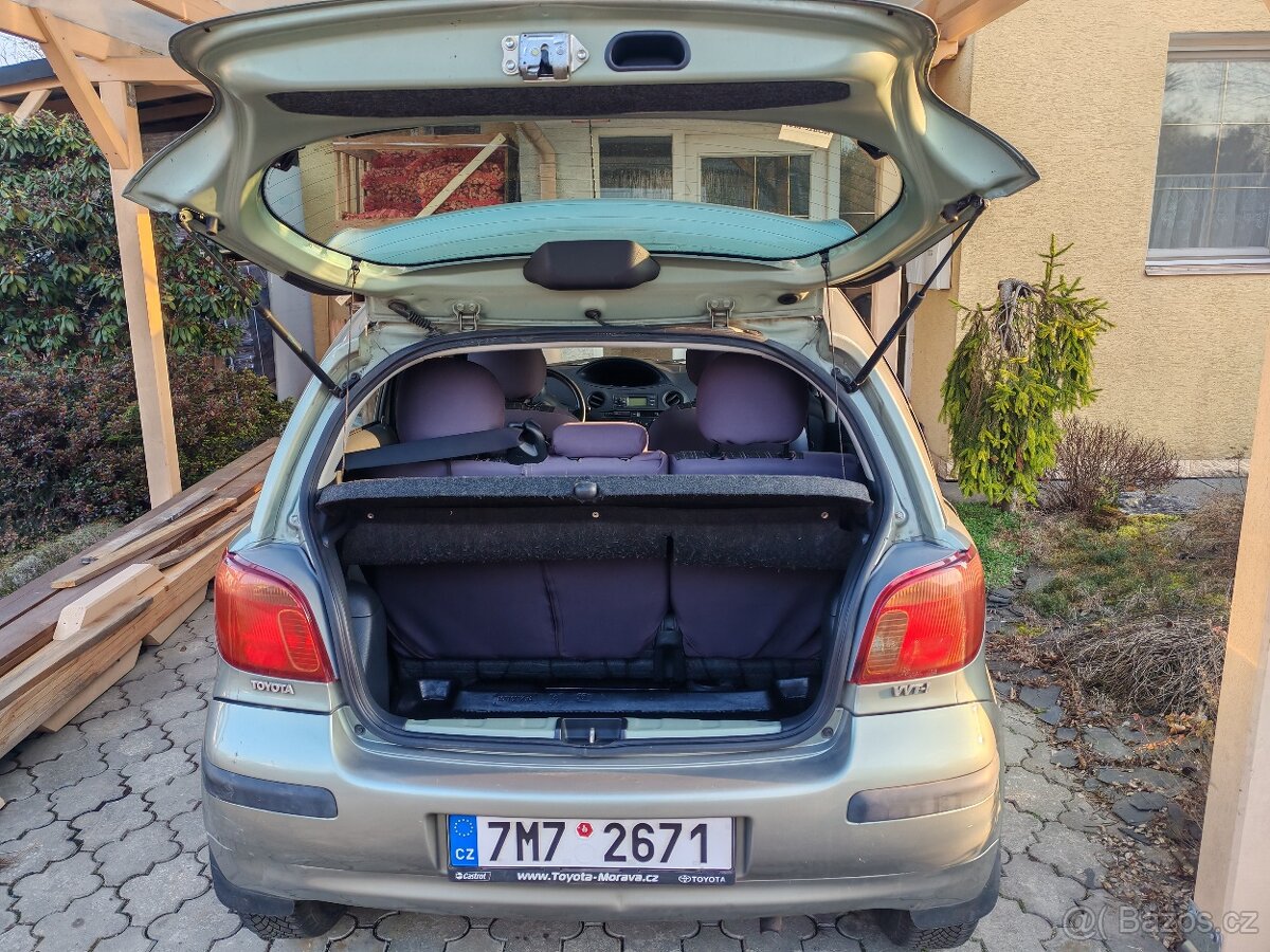 Yaris VVTi, 998 ccm - 3