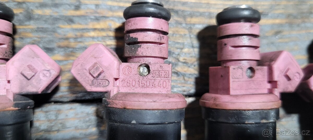 Bmw 2.8i vstřikovače - 3