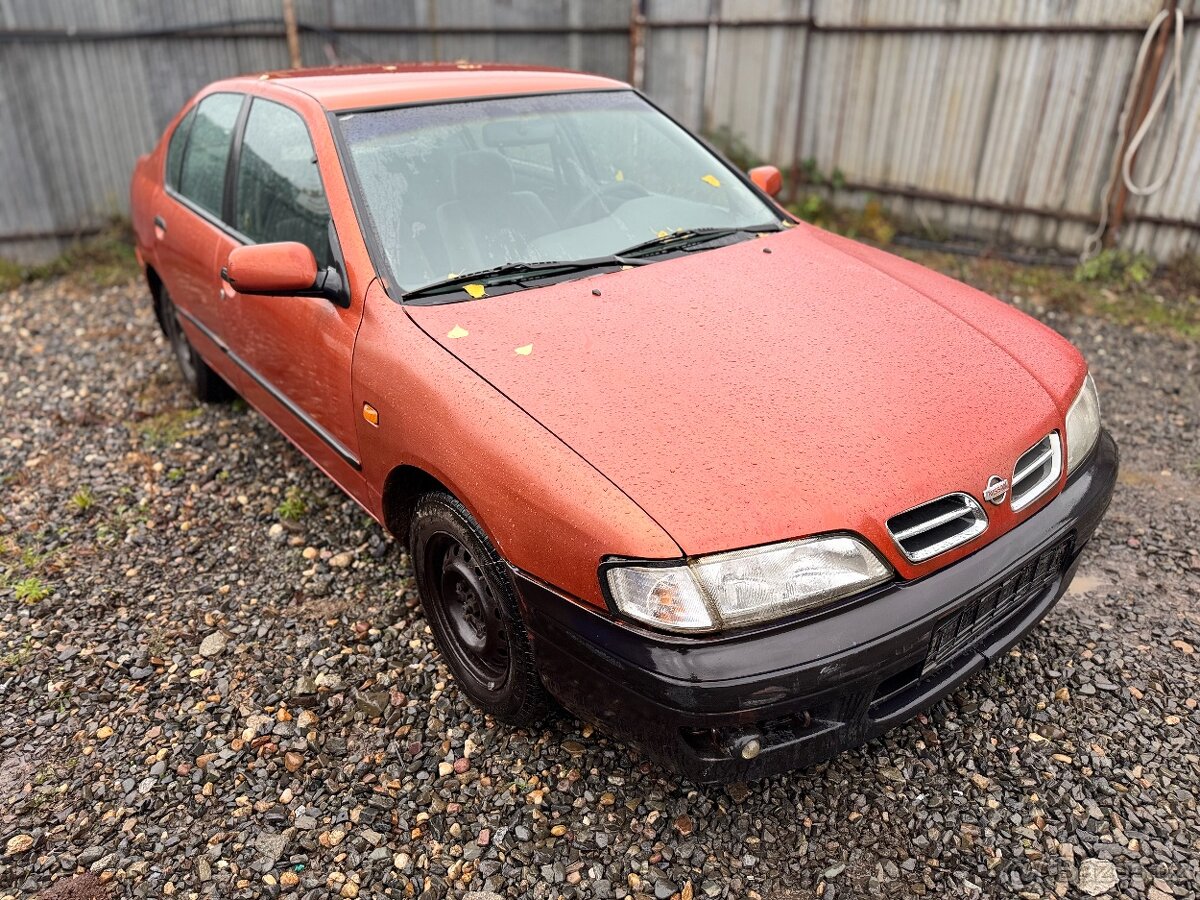 ND / Náhradní díly z Nissan Primera P11 Sedan / Po dílech - 3