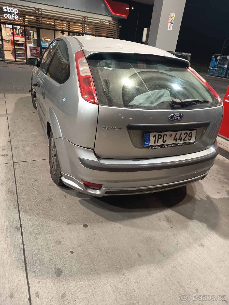 Ford Focus mk2 coupe - 3