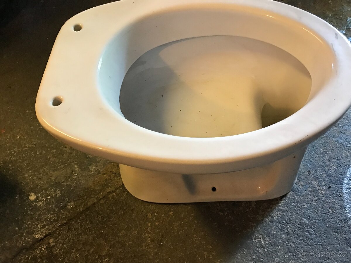 WC MÍSA - JIKA -spodní vyvod - 3