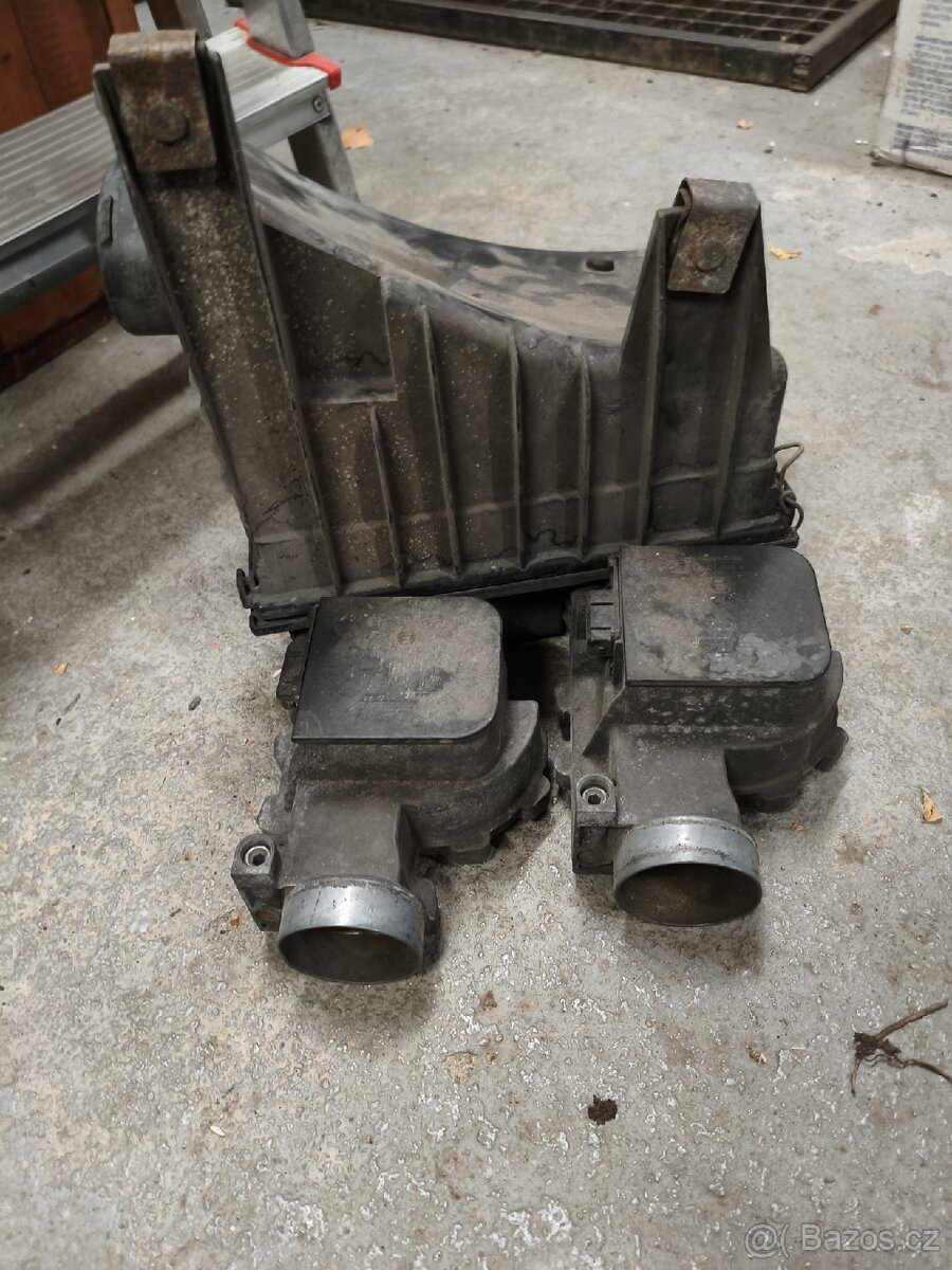 Ford Sierra XR4i filtrbox 2,8i