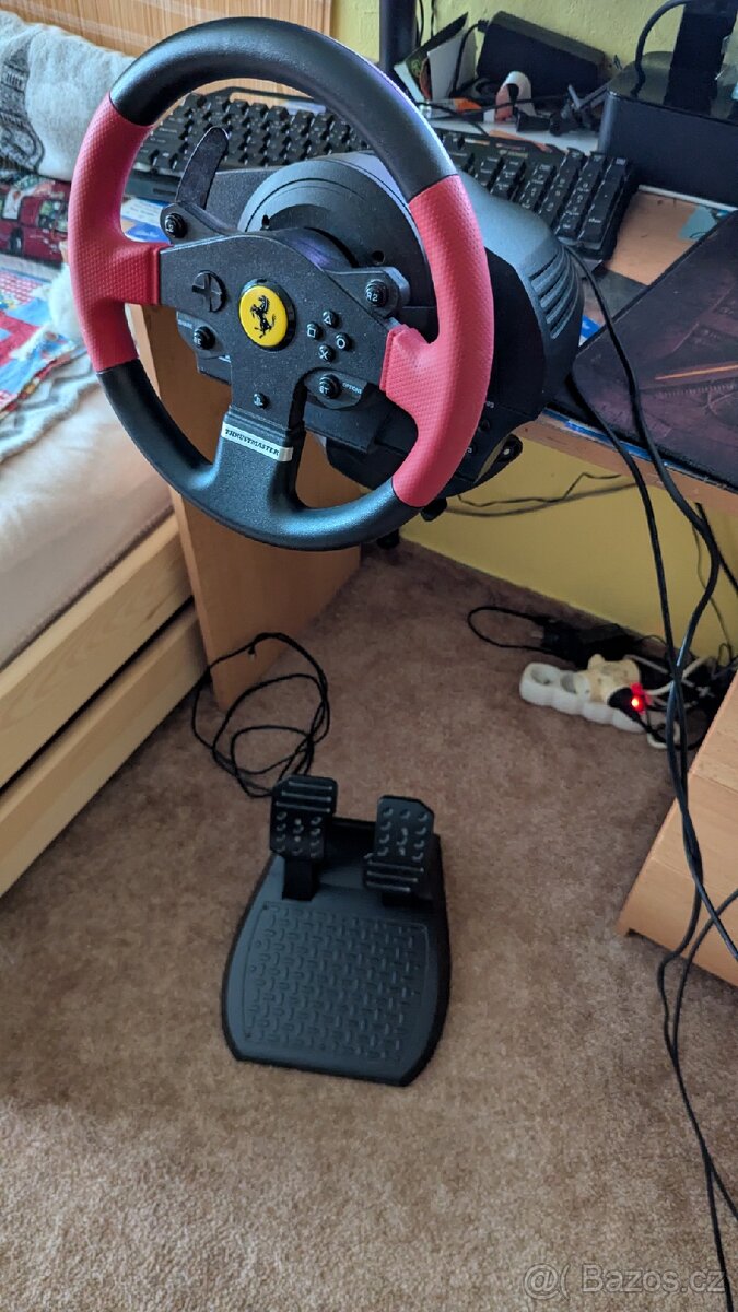 Thrustmaster T150 - 3