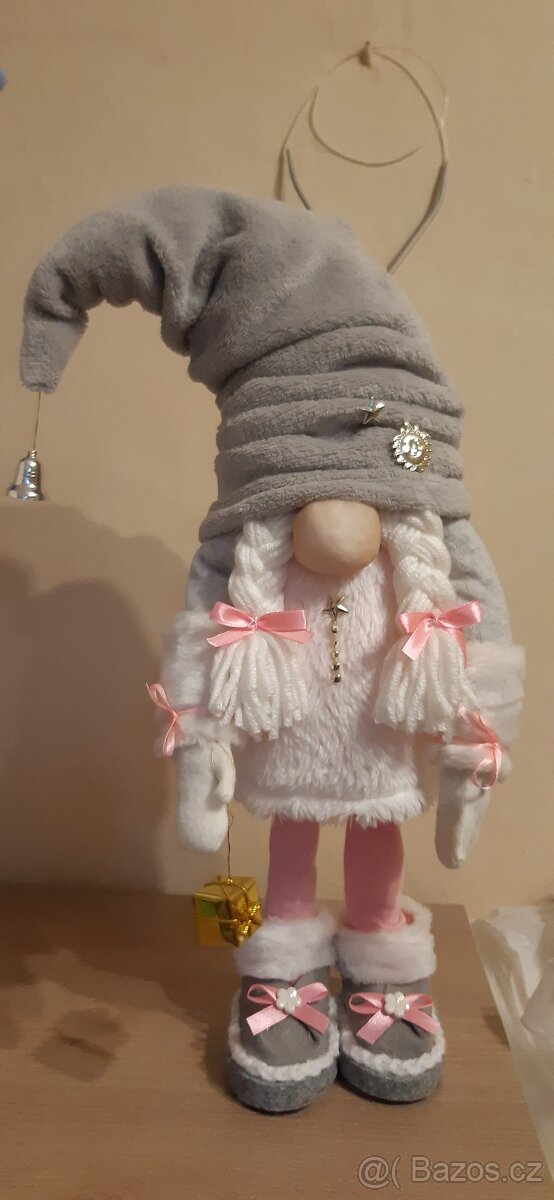 Prodej vánočních skřítků - 3