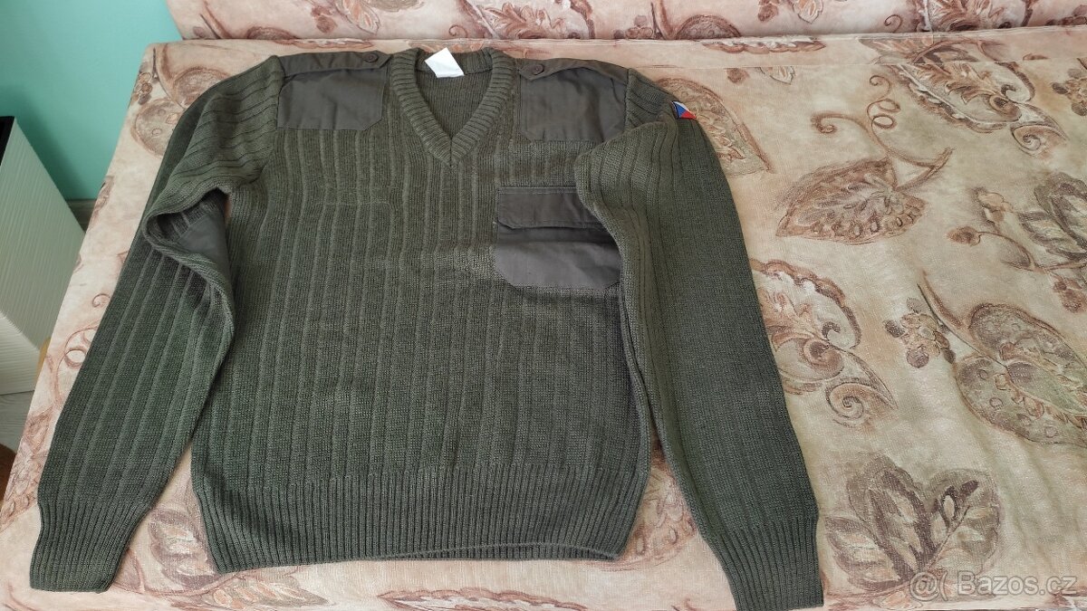 Vojenské oblečení mix - 3