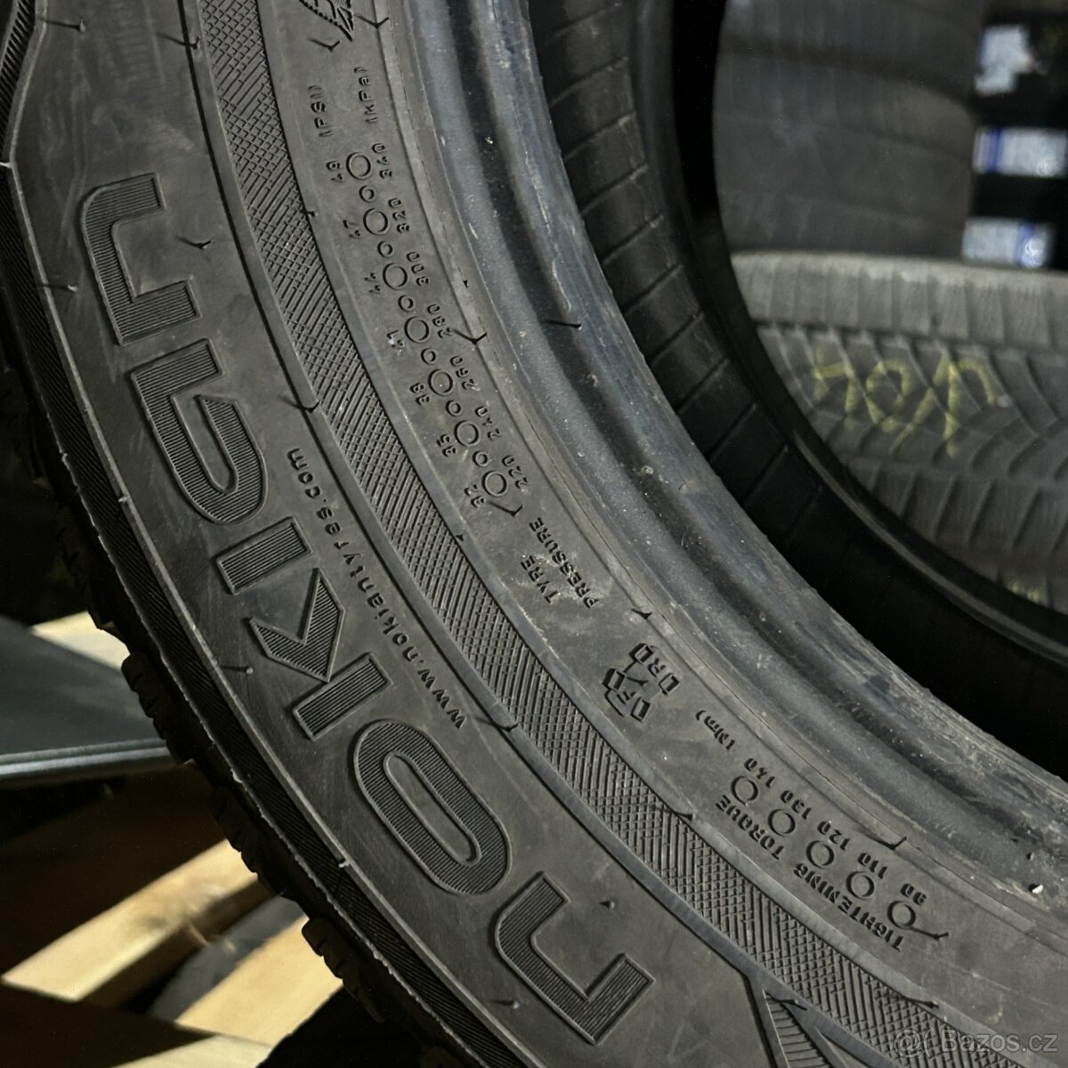 Zimní pneu 225/60 R17 103H XL Nokian 6,5-7mm - 3