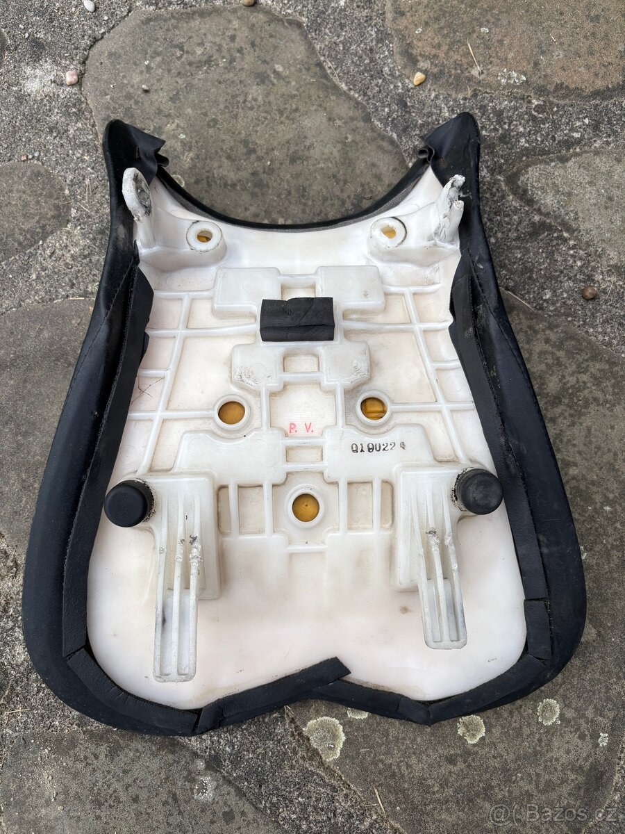 Přední sedlo, Suzuki Gsxr 600/750 k6,k7, 2006,2007 - 3