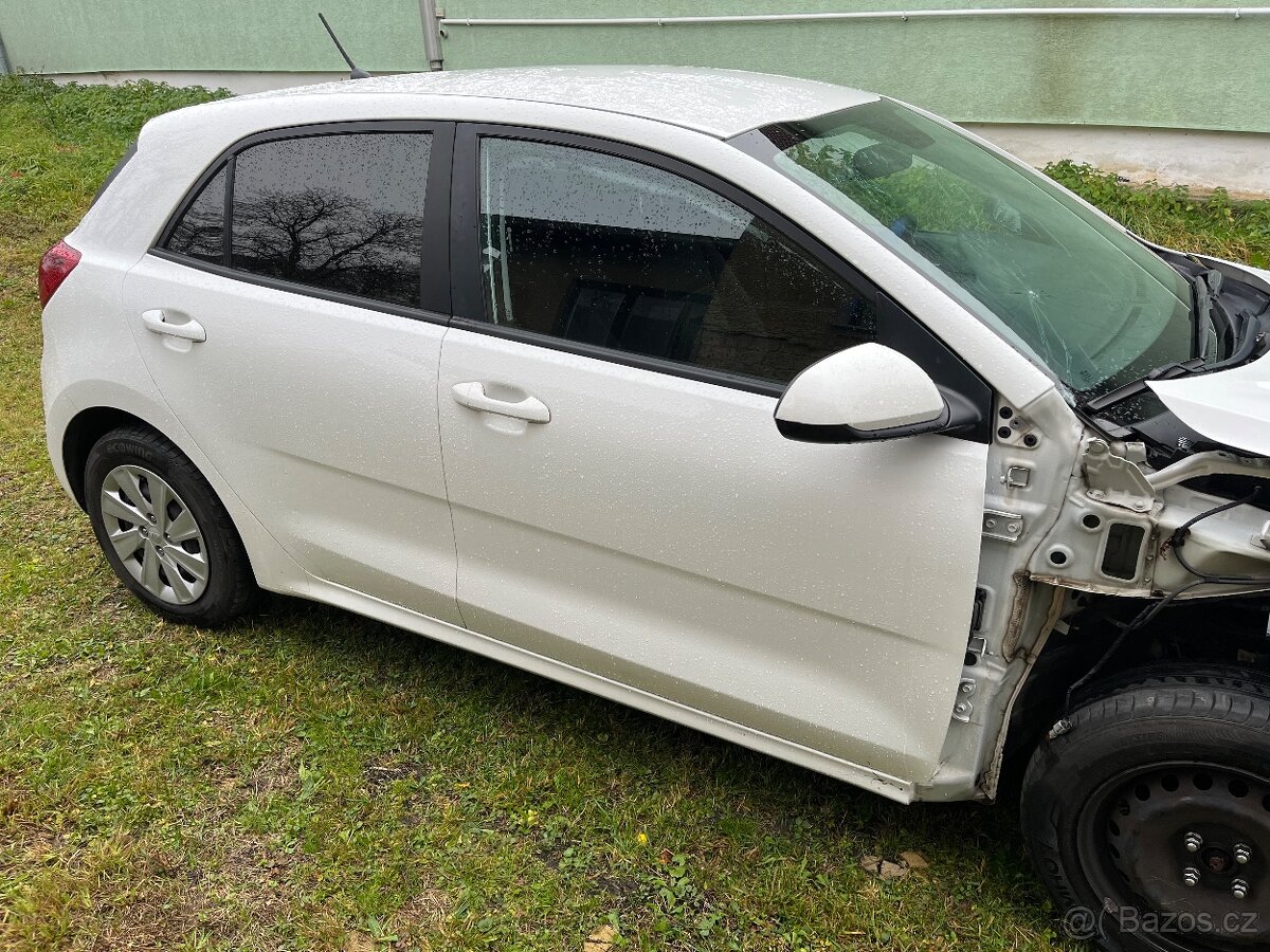 KIA Rio IV 4 rozprodam - 3