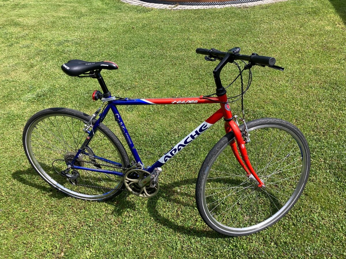 Trekové kolo Apache 28" - 3