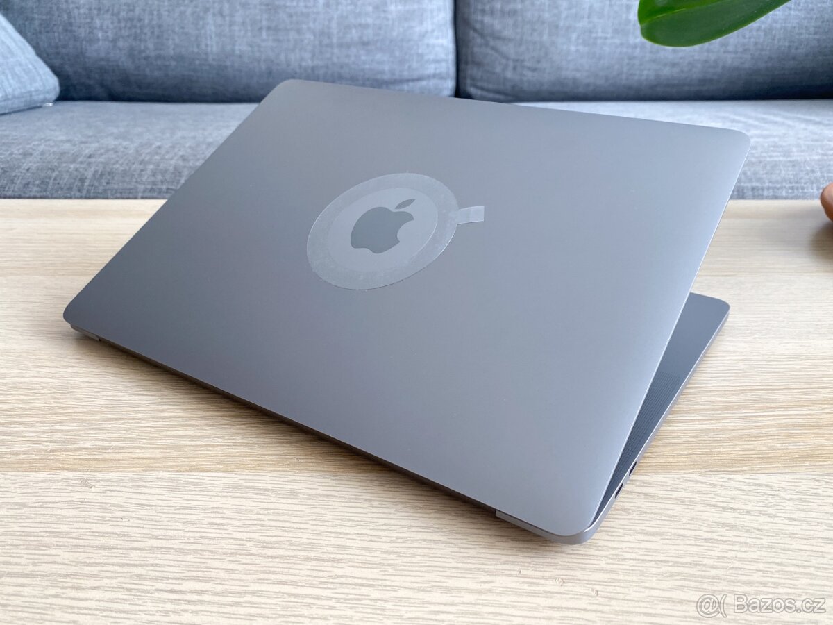JAKO NOVÝ - MacBook Pro 13" (2019) SG - MAX KONFIGURACE - 3