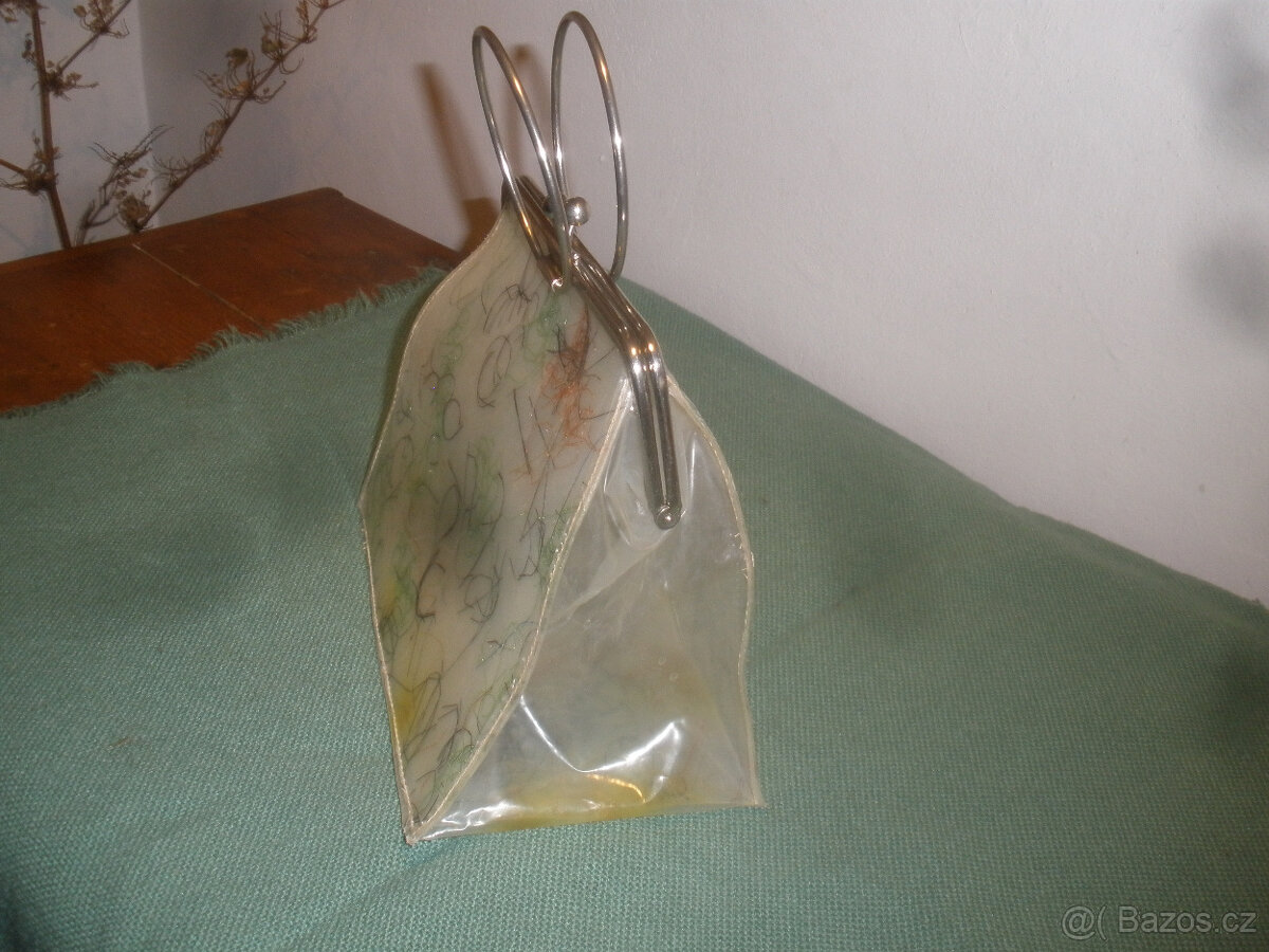 Zajímavá retro kabelka - 3