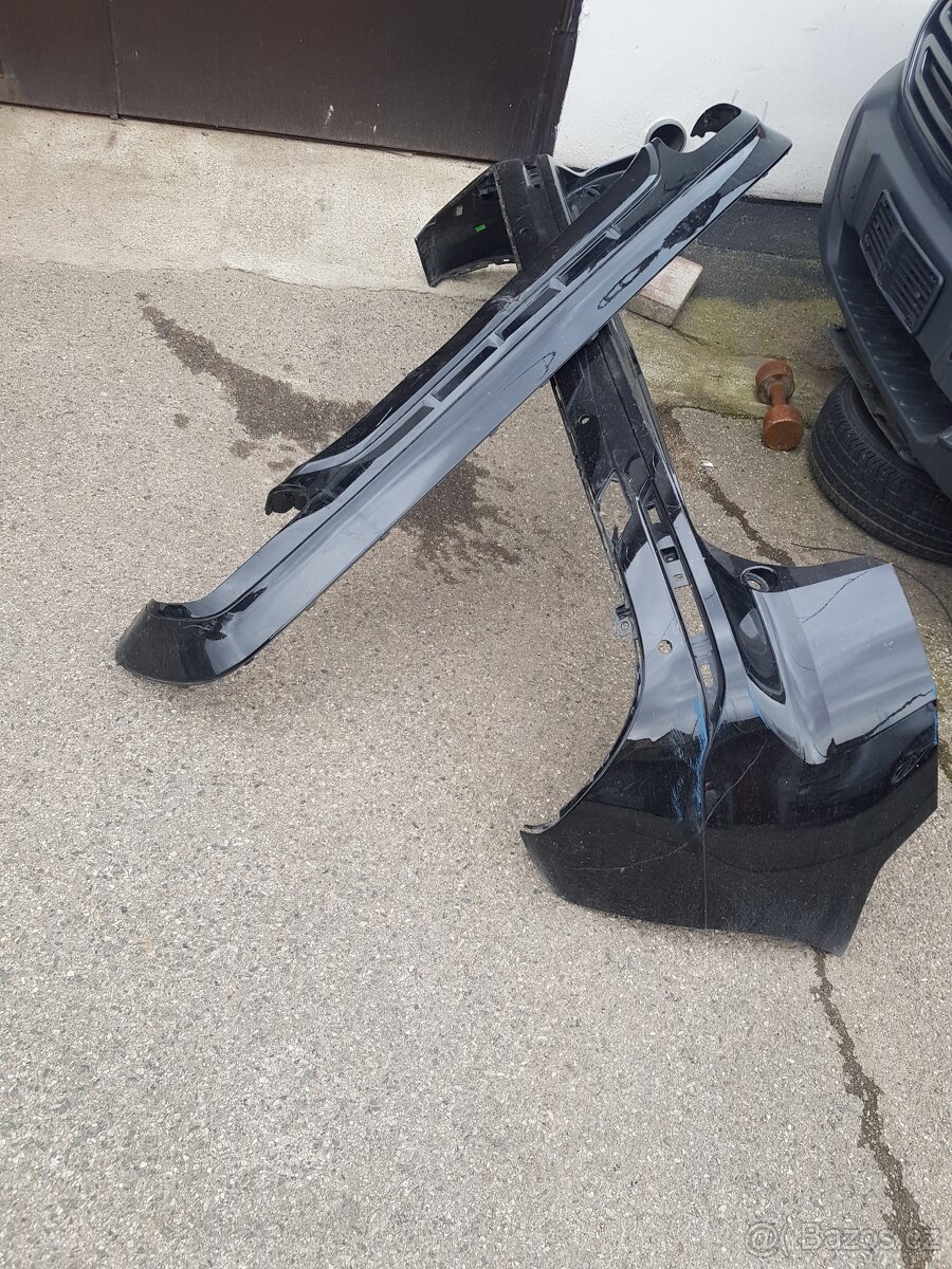 Volvo XC60 - zadní nárazník. - 3