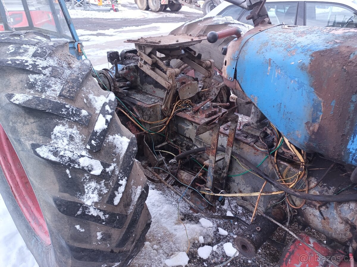 Zetor 5511- dily - 3