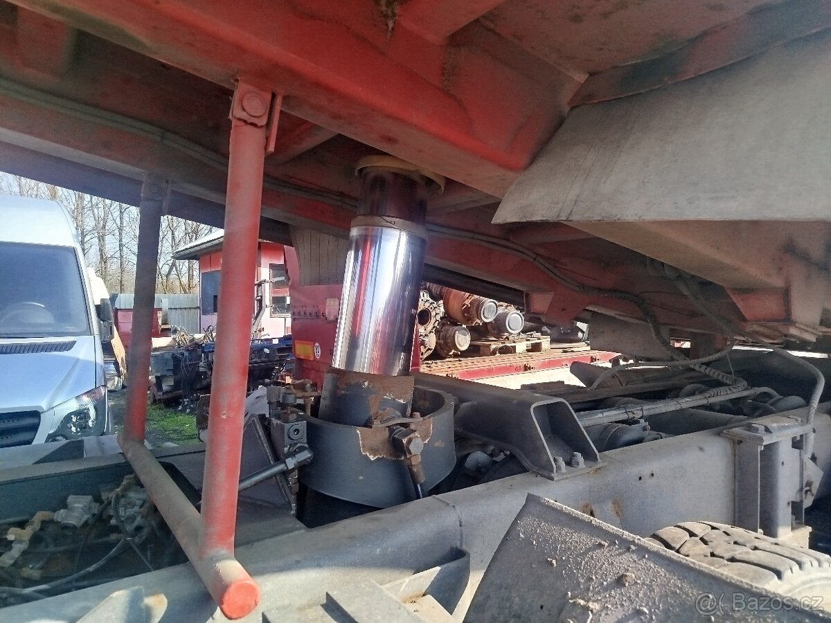 korba z Tatry 8x8 - 3