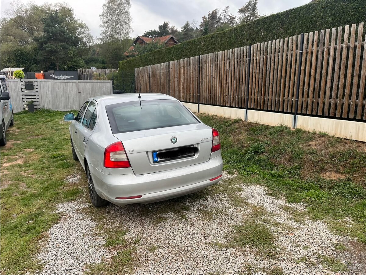 Prodám Skoda Oktavia ll 1.9 TDI - 3