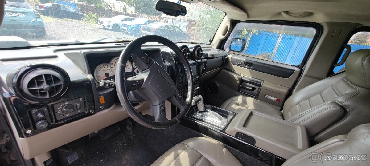 Hummer H2