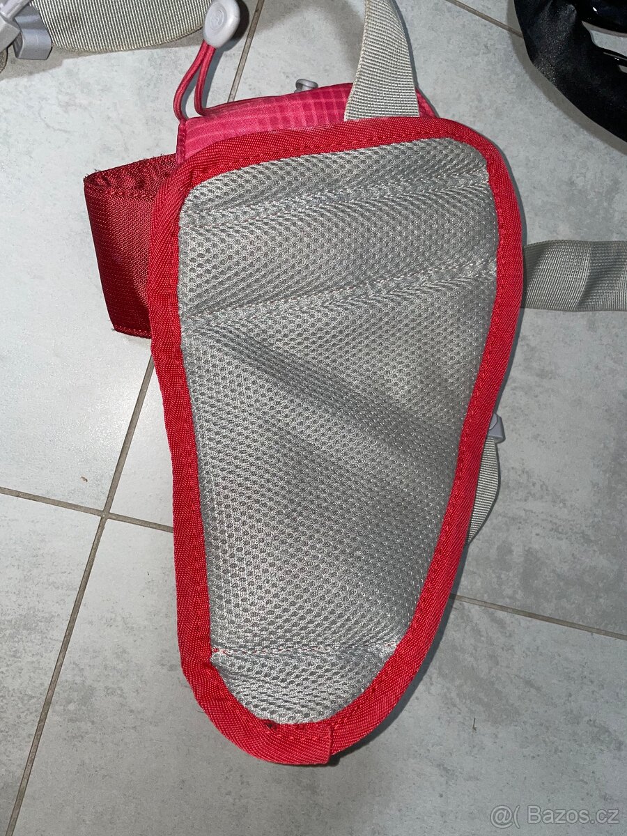 Běžecká karmínová ledvinka Coleman - 3