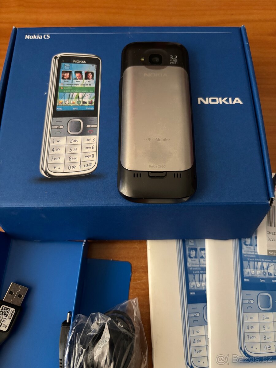 Nokia C5 + orig. krabicka - 3