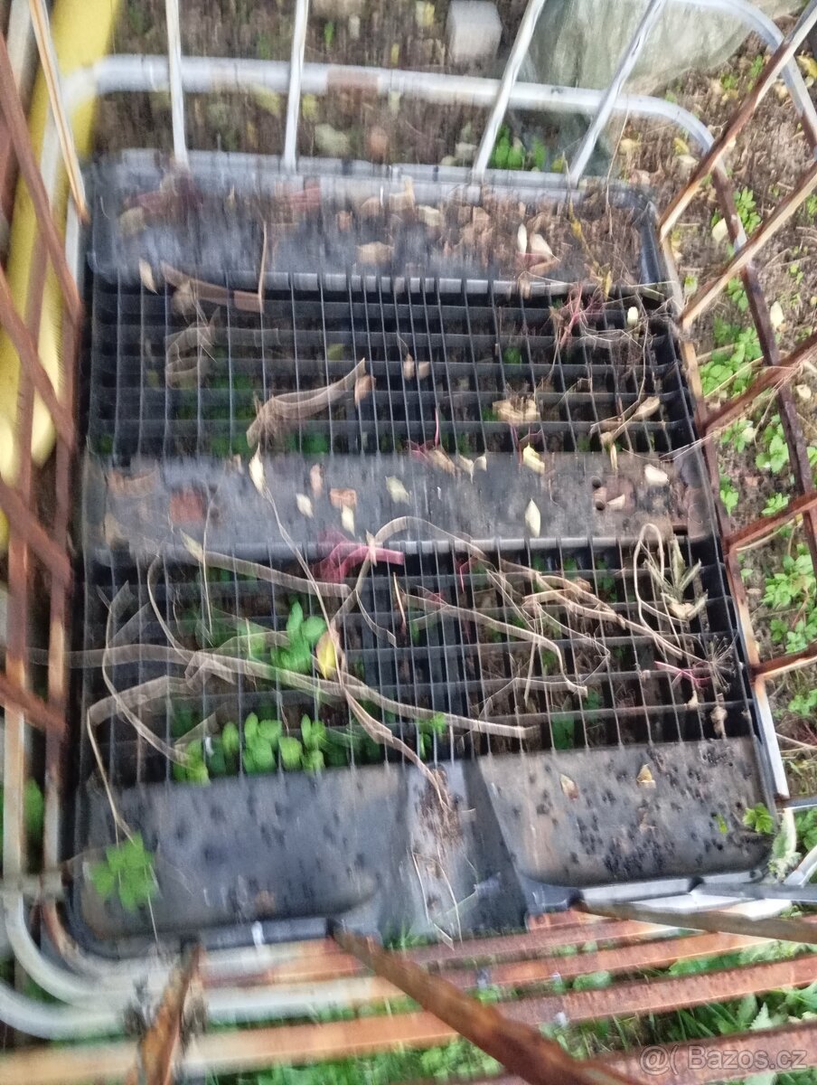 Klec od IBC nádrže, kontejneru - 3