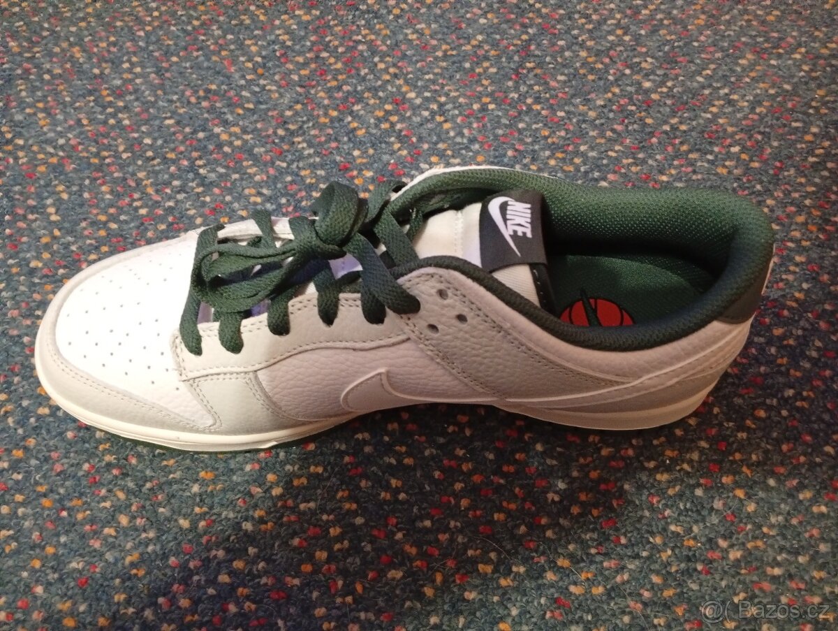 ORIGINÁLNÍ BOTY NIKE DUNK LOW RETRO SE VEL. 44 - 3