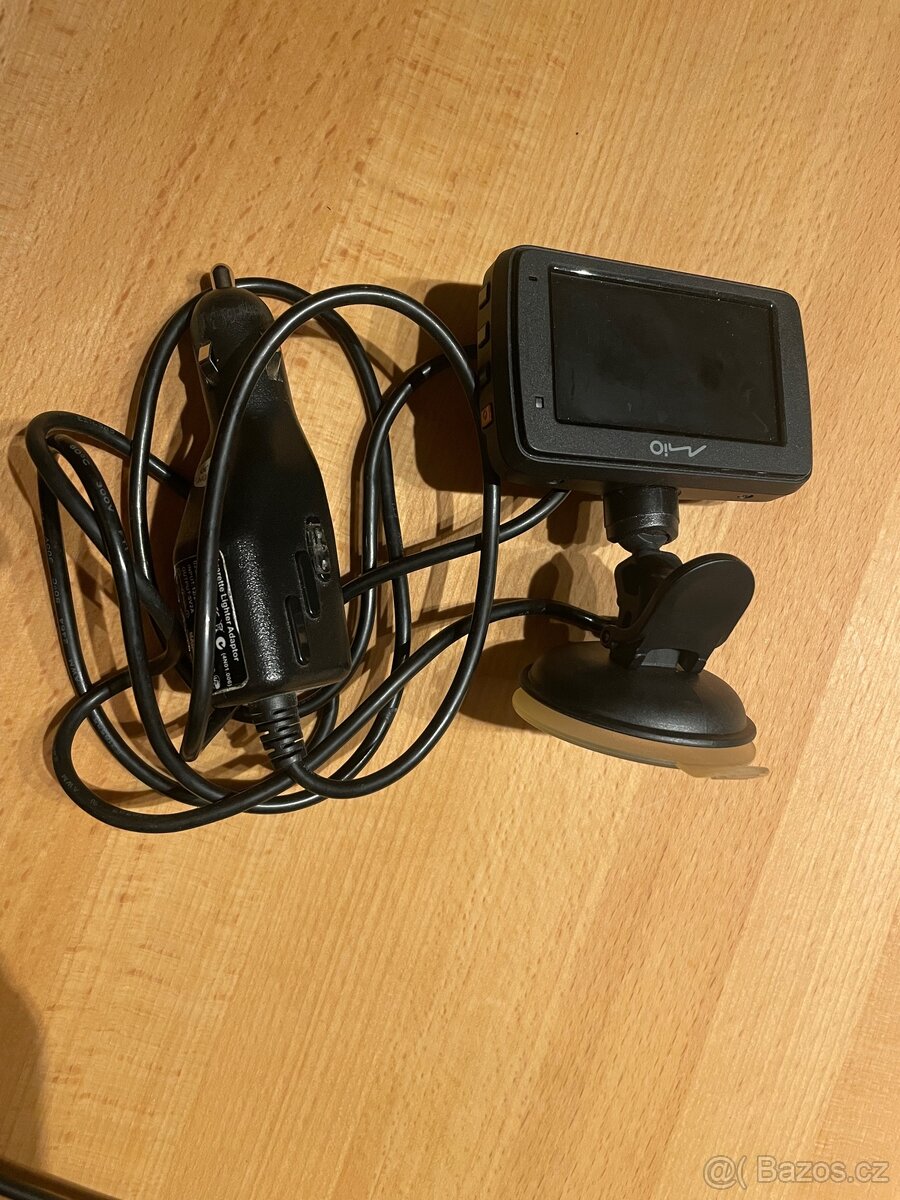Prodám autokameru MIO MiVue 733 - 3