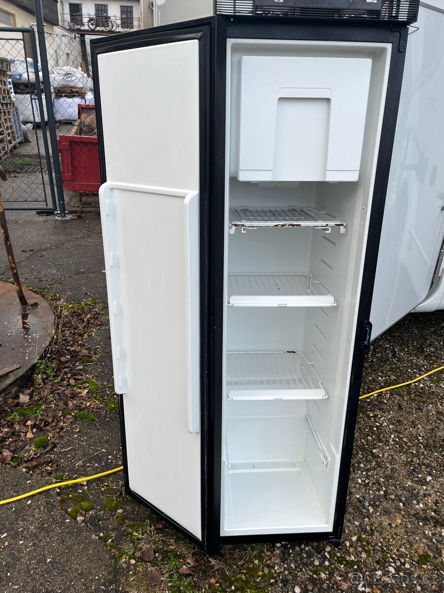 Lednice Thetford 12V - 3