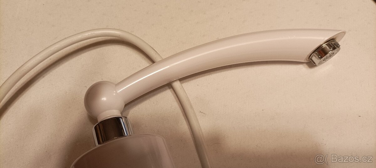 Průtokový ohřívač HomeLife - 3