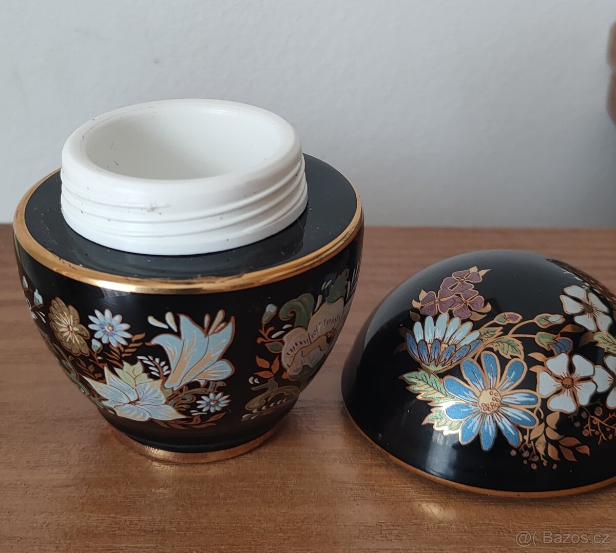 Porcelánová dózička - 3