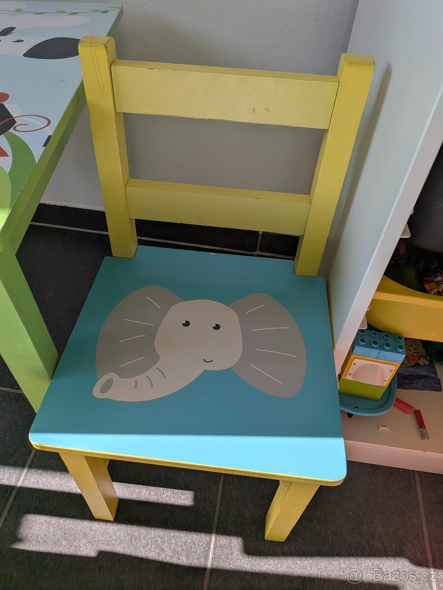 Prodám dětský stůl+židle a lavici - 3