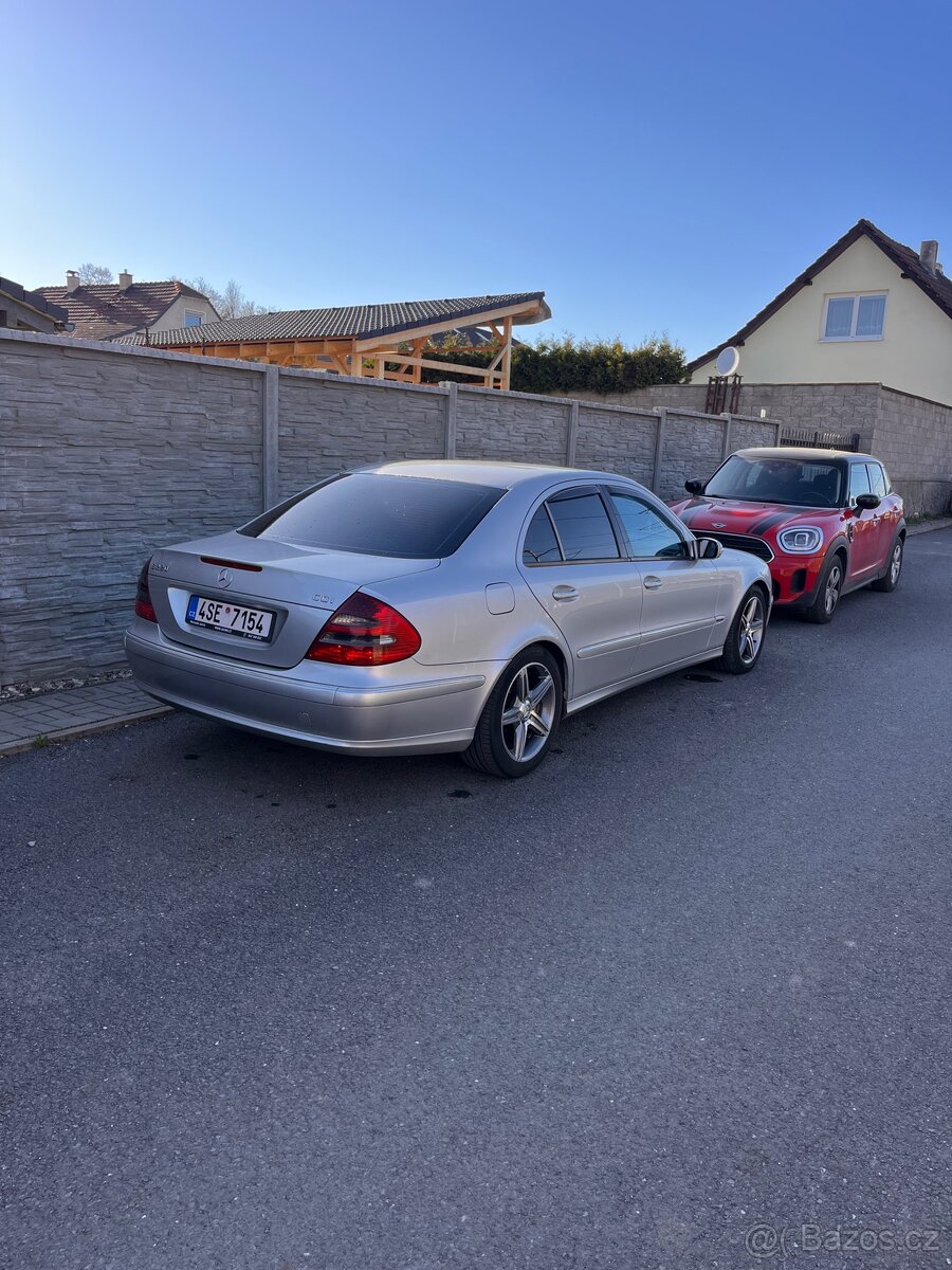 Mercedes Benz e220 CDI W211 - 3