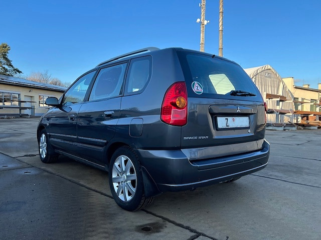 MITSUBISHI Space Star 1,6 benzin 2004 - 3