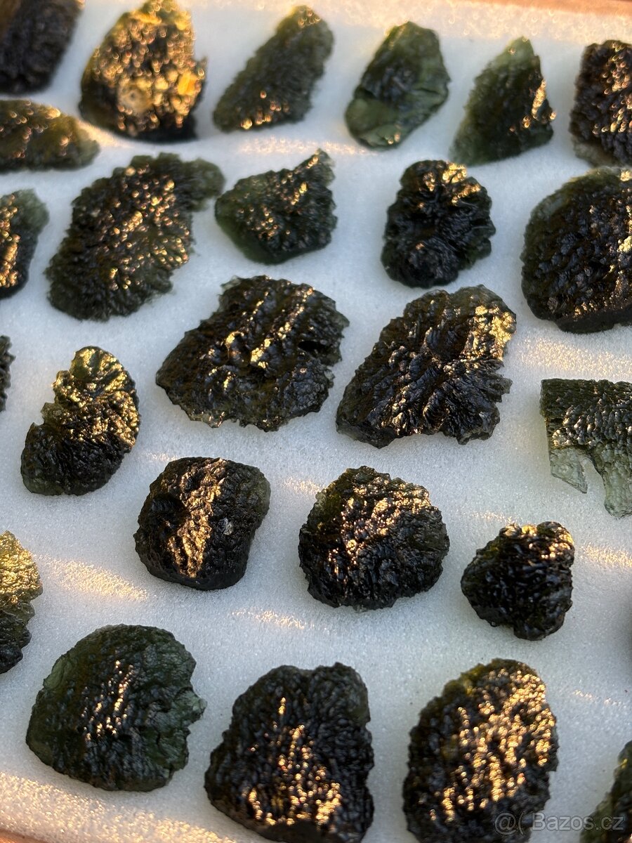 Vltavín moldavite - 3