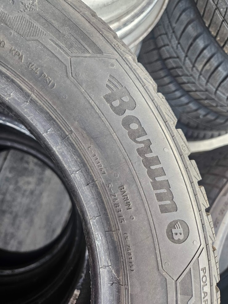 Zimni pneu 185/65/15 - 3
