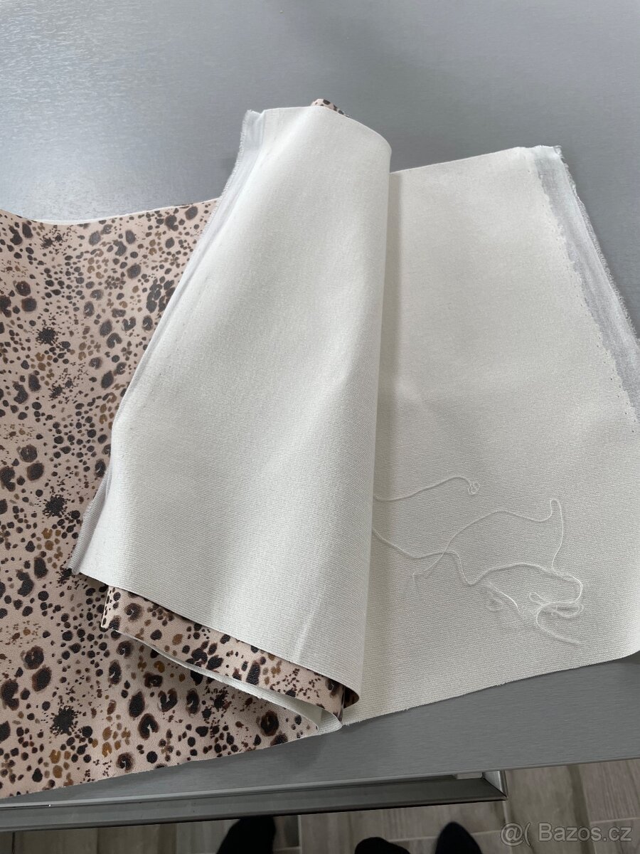 Pružná koženka - 3