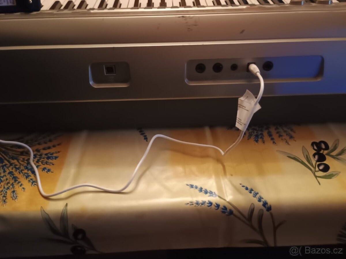 Klávesy Casio MK-200 s dynamikou - 3