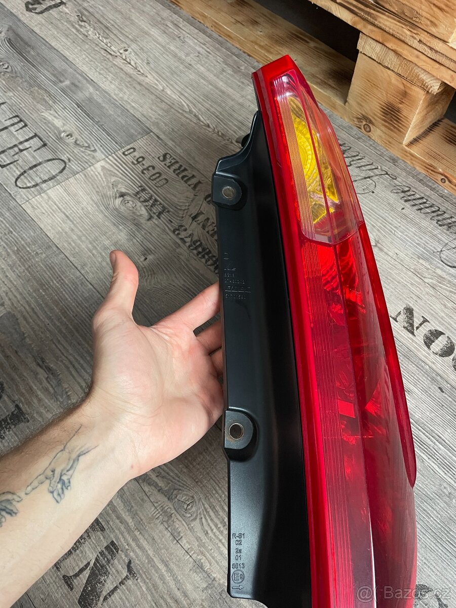 Pravé zadní světlo Fiat Grande Punto - 3