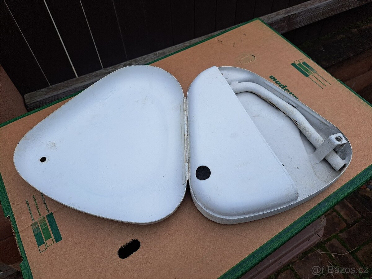 Jawa 250 350 Pérák Janeček - kastlík schánka nářadí - 3