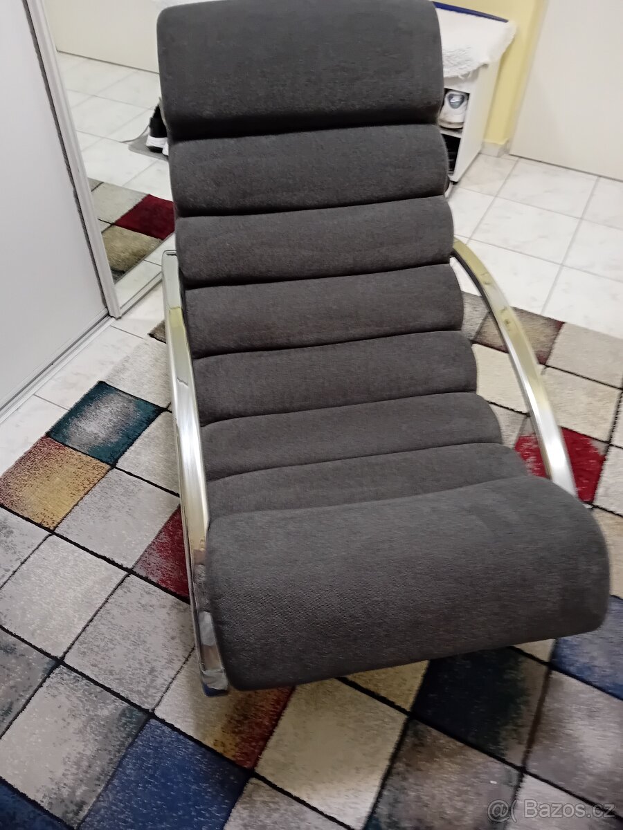zánovní křeslo - 3