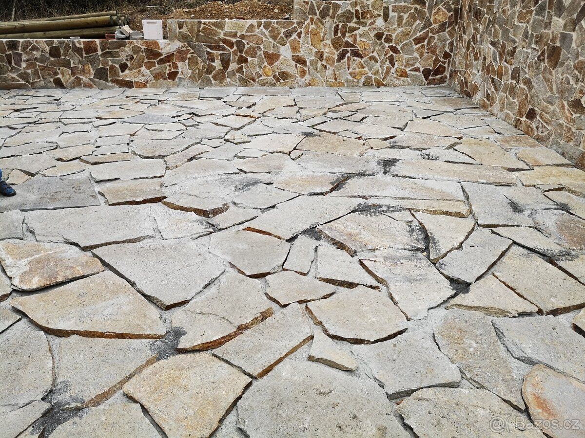 Přírodní obklad a dlažba - 3