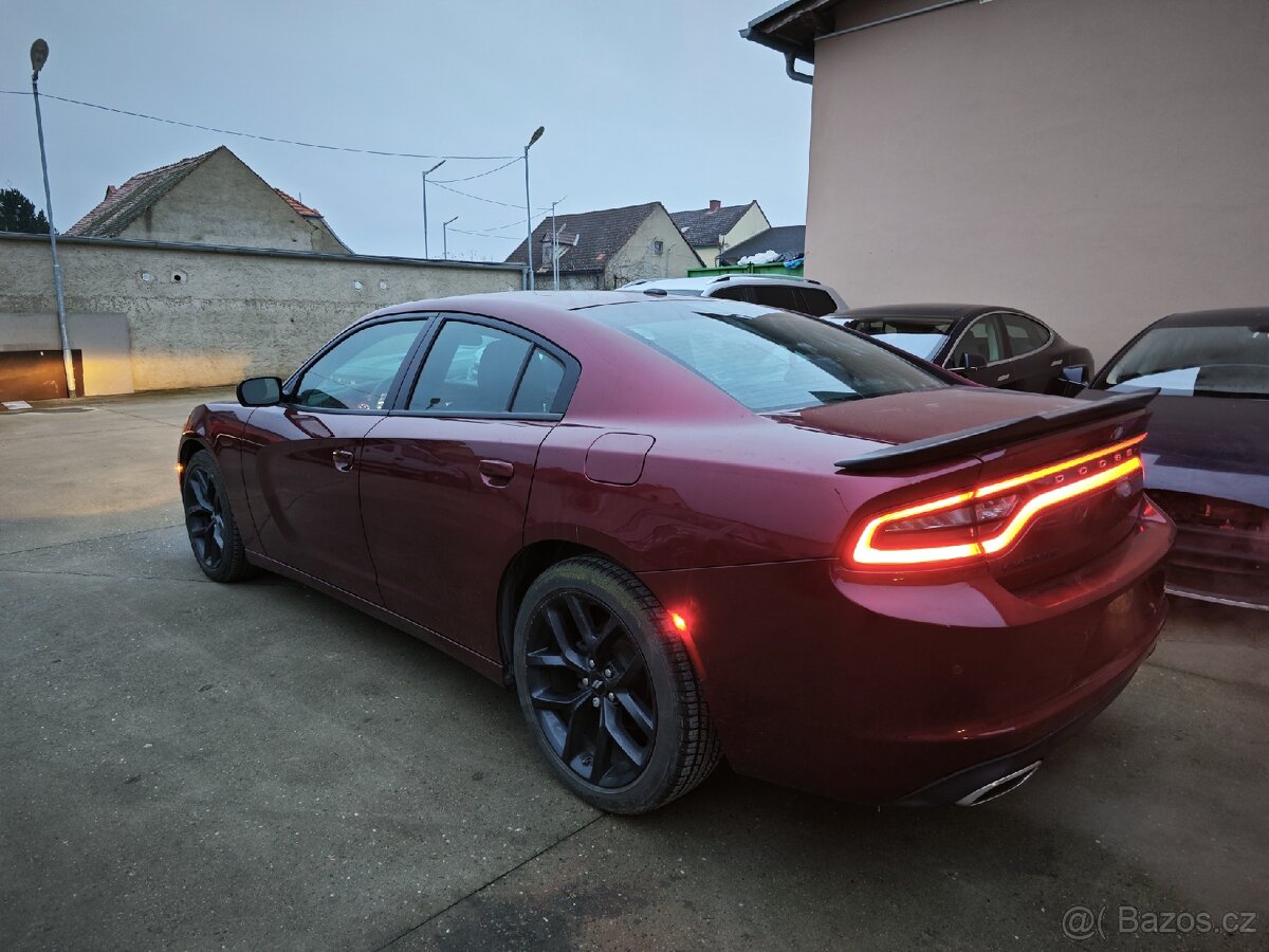 Dodge Charger 3.6 - 3
